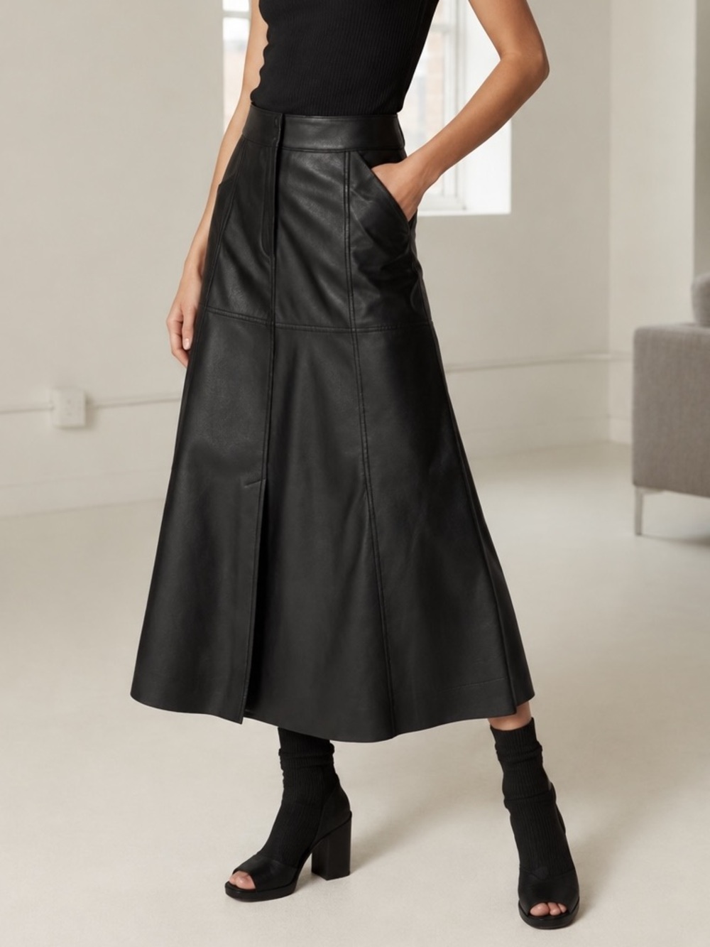 ME+EM Black 100% Lamb Leather Midi Skirt with Panel Stitching Size 8